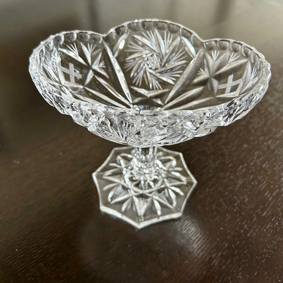 Vintage Crystal candy bowl - Picture 2 of 3